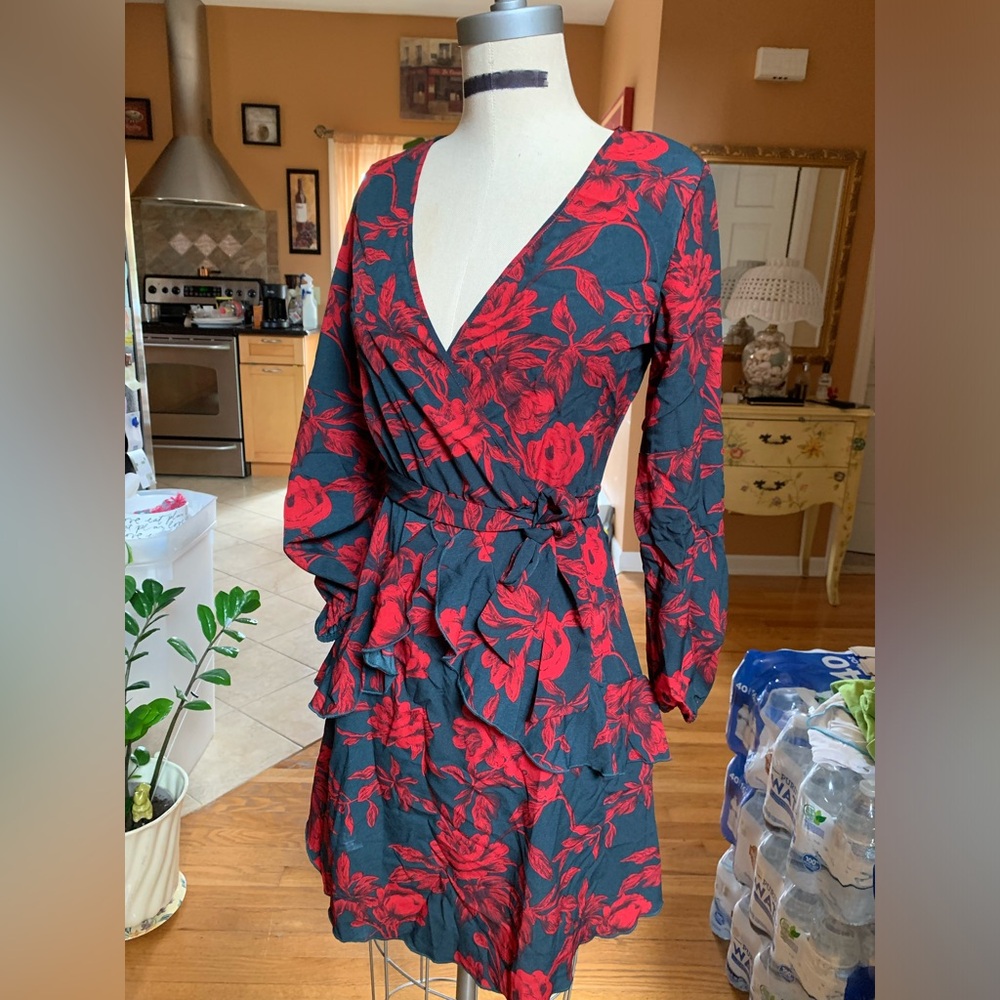 U-GUEST Women Long Sleeve V Neck Floral Mini Swing Dress w Belt Charcoal Red S